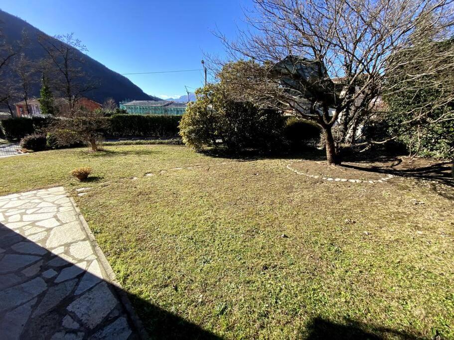 ורבאניה Casa Vacanza Veronica Con Giardino מראה חיצוני תמונה